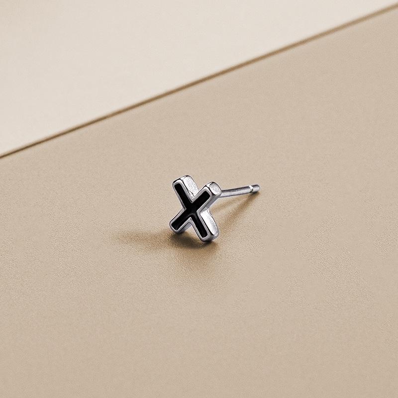 

Серьги-пусеты Banyan Tree из серебра 925 пробы с эпоксидной смолой и инициалами для женщин - Простой черный дизайн 925 Silver