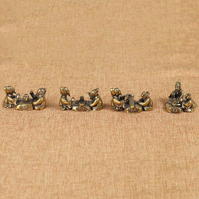 Antikes Messing Alter Mann Schach spielend Kalligraphie Malerei Miniaturfiguren Teetisch Dekoration Kunsthandwerk Zubehör Reines Kupfer