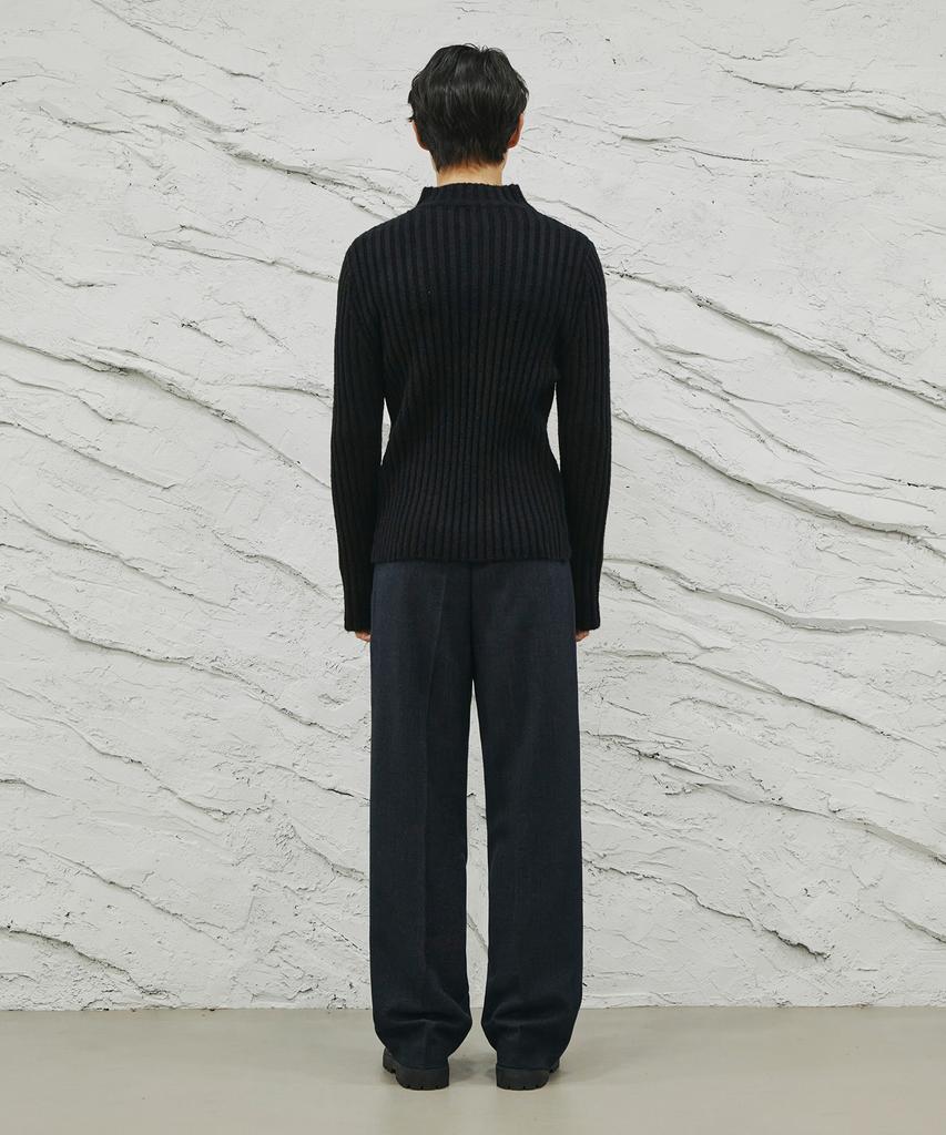 SIGNATURE Wool-Like No-Tuck Wide Fit Slacks [Navy Stripe]
