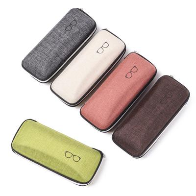 Brillen & Accessoires – Accessoires für Brillen