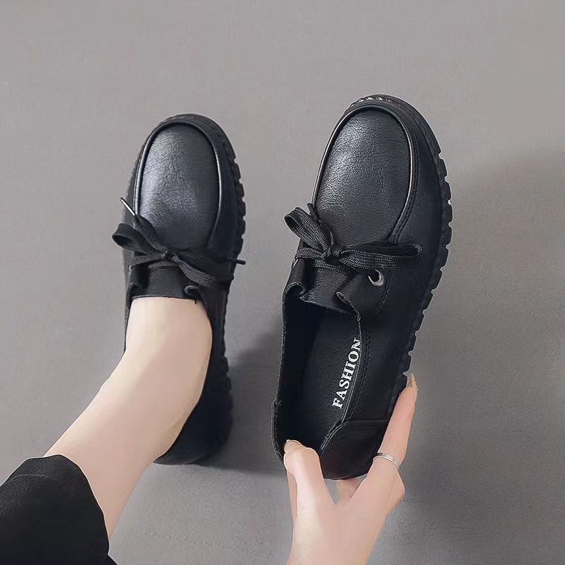 Casual shoes soft leather soft sole comfortable middle women's shoes spring and autumn flat bottom wear-resistant waterproof single shoes grandma