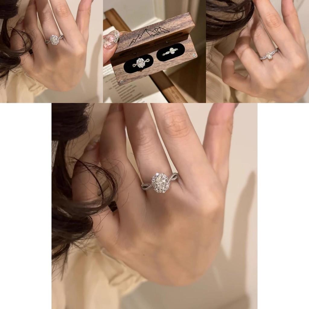 Elegant Oval Zircon Starburst Metal Ring For Women With Unique Vintage Design