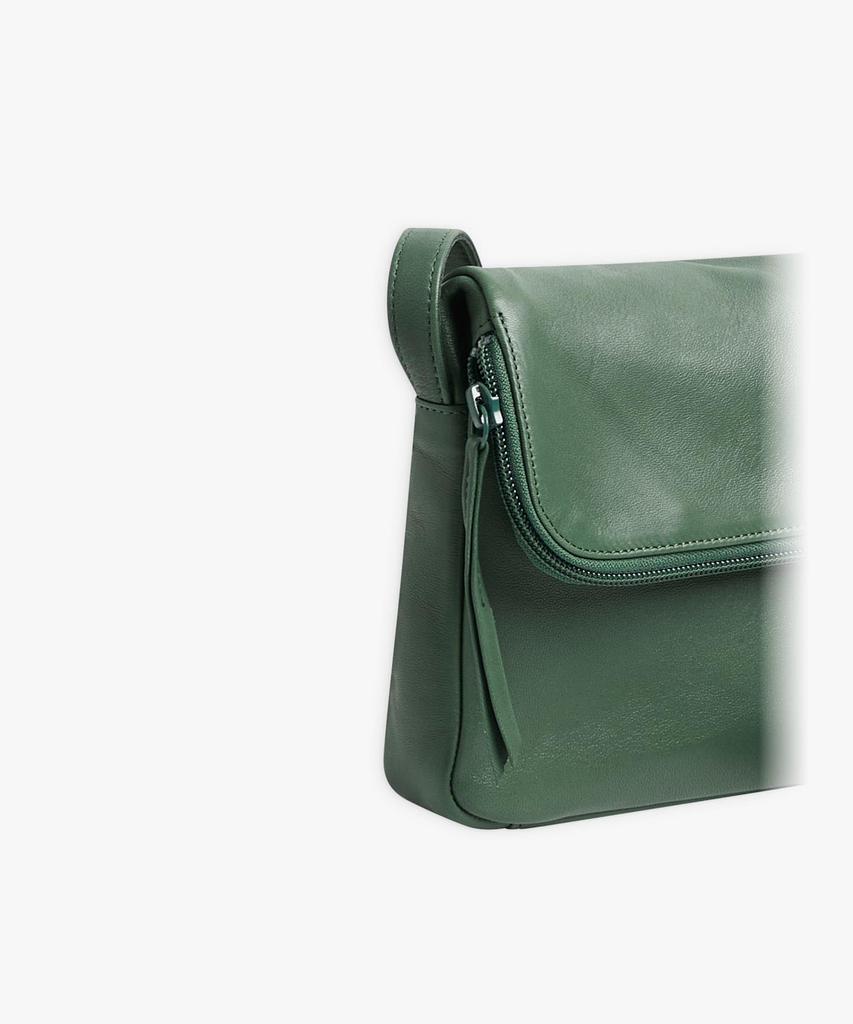 agnes b. Lambskin Shoulder Bag "Asya" Free Size Green