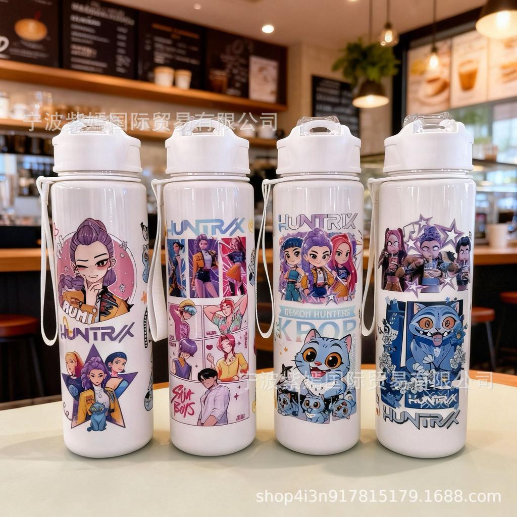 750 ml Wasserflasche Cartoon K-Pop Dämonenjäger Bedruckt Große Kapazität Trinkbecher Tragbar Outdoor-Sport Wasserbecher Kinder Geschenk