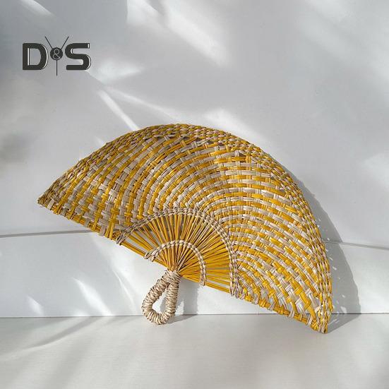Handgefertigter Fächer aus Strohweben, natürliches Seegras, Raffia-Handfächer, halbrund, gewebtes Palmblatt, Handfächer, Sommer-Kühlfächer, Hochzeits-Party-Dekoration