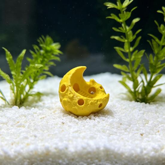 Moon Aquarium Hideout Cave Fish Tank Moon Ornament Multi-Hole Aquarium Hideout Tunnel for Small Fish And Shrimps