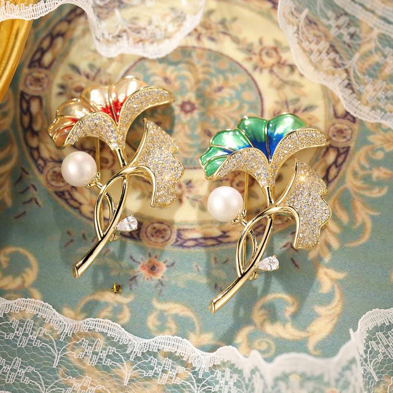 Bo Xin Yun High-End Ginkgo Leaf Enamel Brooch with Zirconia and Pearl Accents