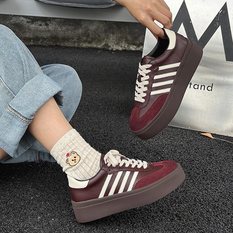 Leather Women's New Versatile and Thin Thick-soled Color Matching Comfortable Sports and Leisure Board Shoes
