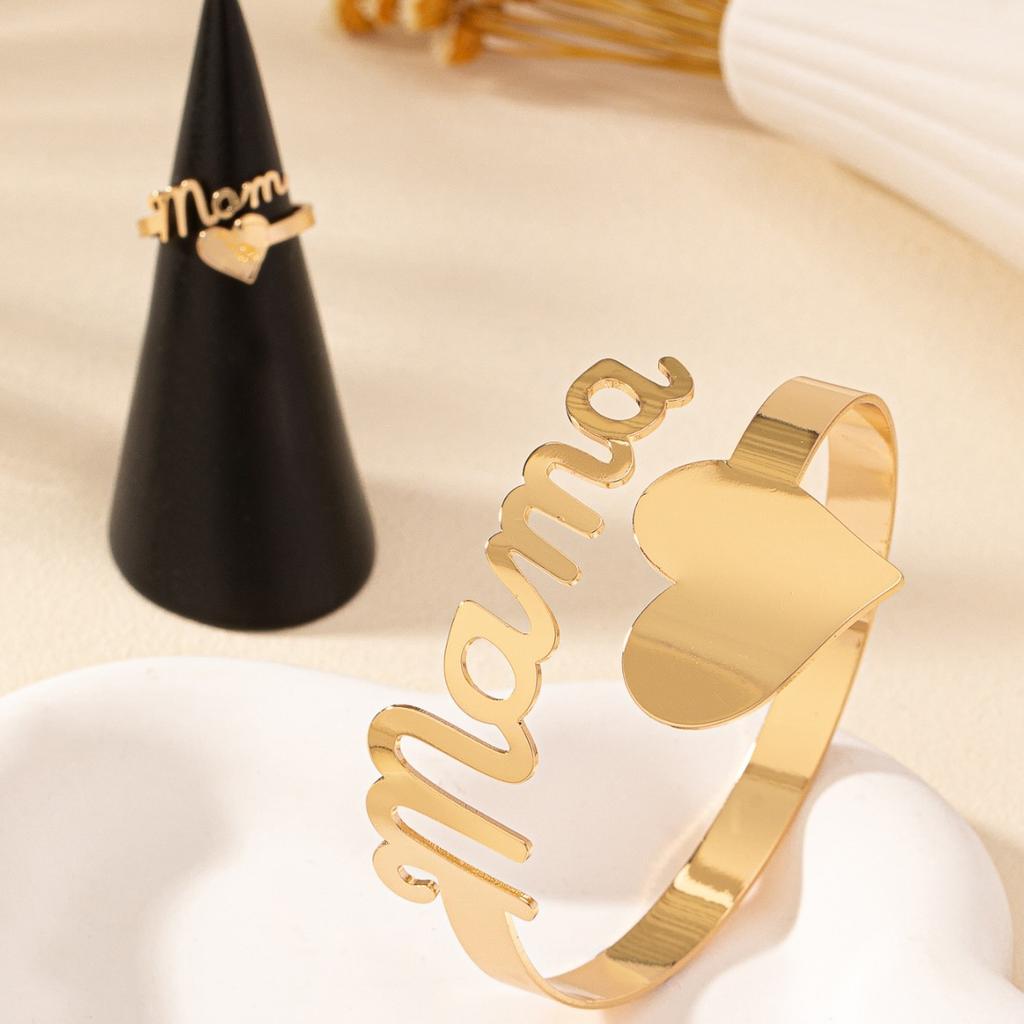 1 Set Of Stylish Minimalist Metal Letters Love Mama Open Women'S Bracelet Ring Set Mother'S Day Gift
