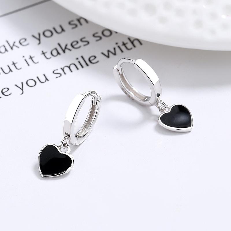 Black Color Geometric Heart-shaped Earrings for Women Girls Fashion Hollow Heart Hoop Earrings Zircon Accessories 2023