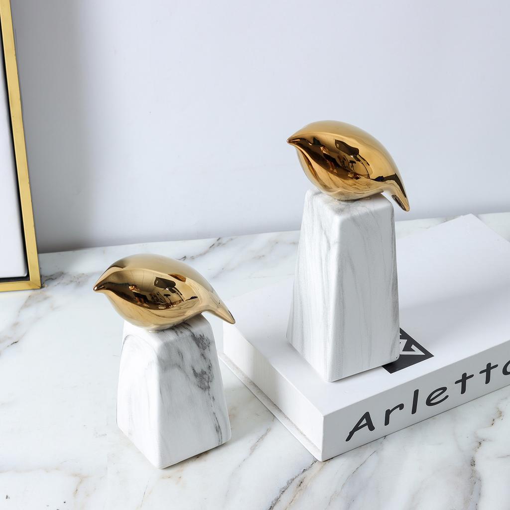 Nordic Luxury Golden Bird Ceramic Ornaments Home Decoration Living Room Modern Animal Sculpture Desktop Ornaments Unique Gift