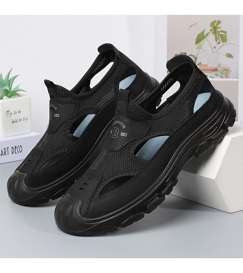 Men's Summer Sandals: Lightweight Outdoor Beach and Hiking Water Shoes