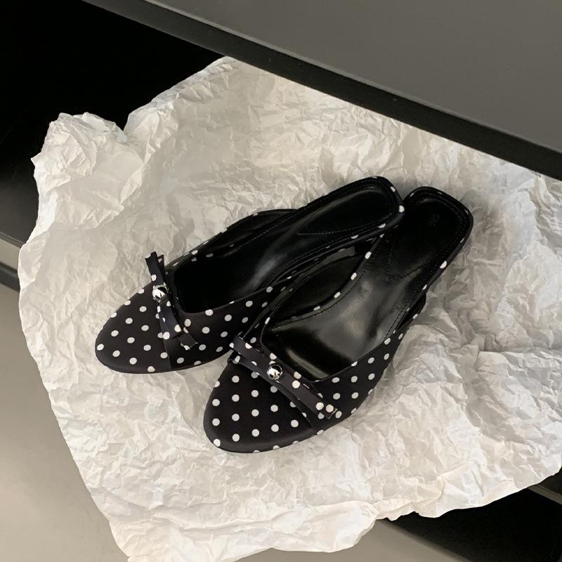 With Skirts, Thin Heels, Small Sandals, Women's Summer Wear 2025 New Fashion Polka Dot Kitten and Cool Slippers, One-word Slippers