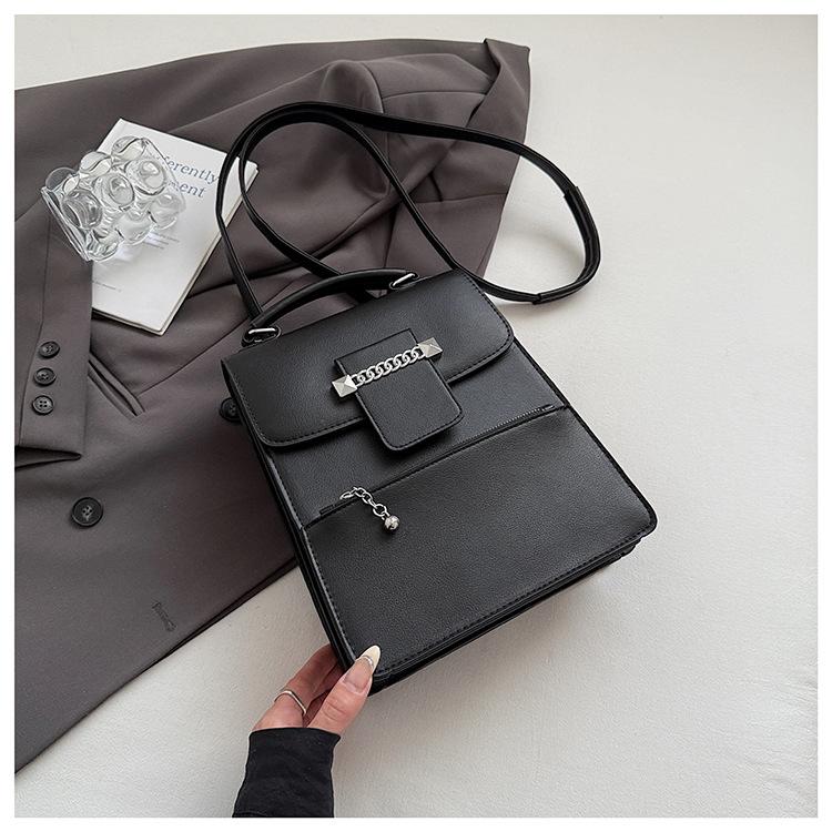 2025 Women's Bag Simple Fashion Versatile Backpack Bag Niche Design High Sense Light Luxury Shoulder Messenger Bag