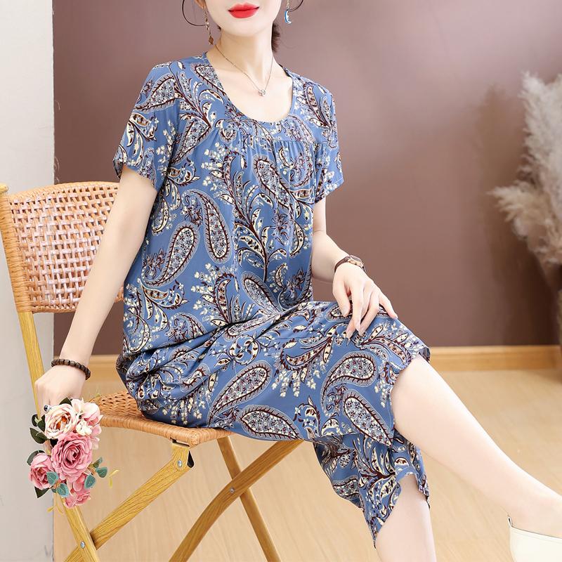 Women's Plus Size Floral Print 2-Piece Set, Casual Short Sleeve Top & Capri Pants (XL-7XL)
