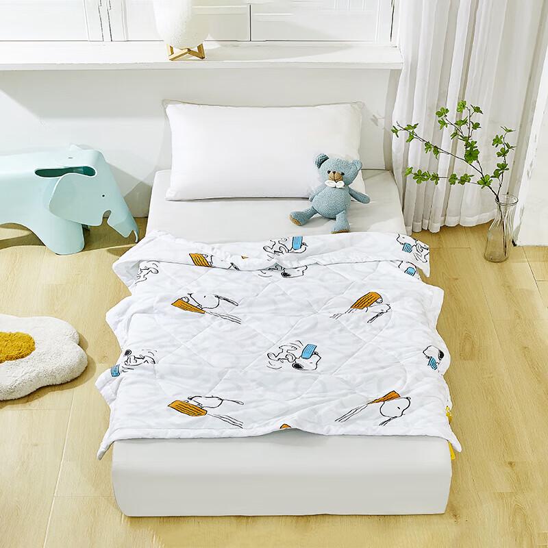 Snoopy Peppermint Mosquito Repellent Quilt