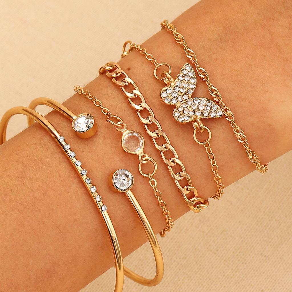 Vintage Mehrschichtiges Kettenarmband Set für Damen – Trendiger Europäischer Stil, Retro Minimalistischer Handschmuck, Grenzüberschreitende Heißverkauf Accessoires