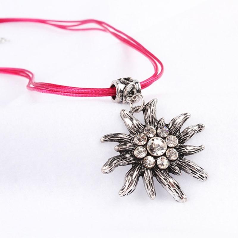 Elegantní náhrdelník s přívěskem květiny Módní doplněk Náhrdelník s přívěskem protěže Nastavitelný řetízek pro denní nošení i na párty