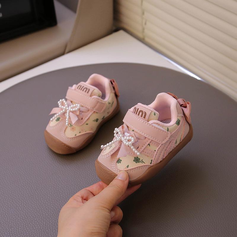 Baby girl anti-kick toddler shoes soft sole autumn new infant sports shoes non-slip bow Korean version of princess shoes