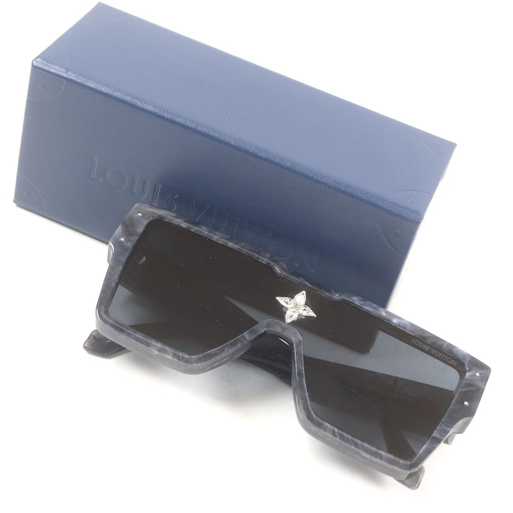 Great LOUIS VUITTON Sunglasses Cyclone Marble Pattern Blue Mens Z1789E Used