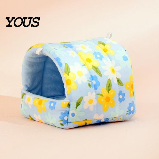 Cute Cartoon Printed Cage Accessory Quilted Hamster Bed, Print Cozy Hideout, Winter Cave Small Animal Nest Accessories for Chinchilla Gerbil
