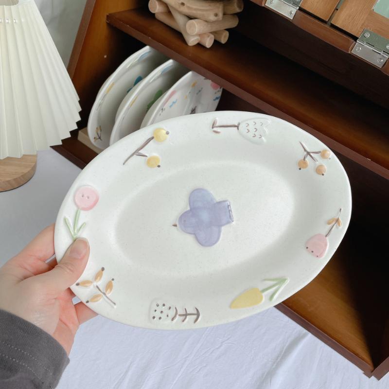 Relief Ceramic Plate Lovely Oval Dessert Dish Household Plant Pattern Large Breakfast Plates Retro Hand-Painted Storage Tray