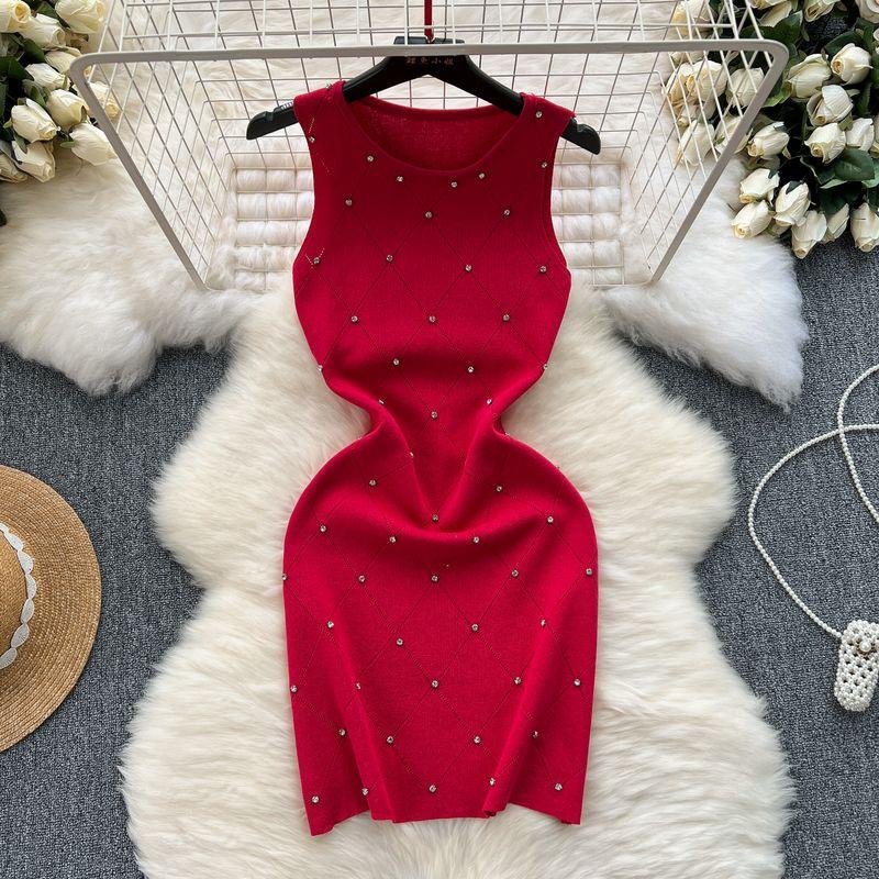 

Accessible Luxury Quilted Temperament Crew Neck Silm Knitting Dress Red All yards