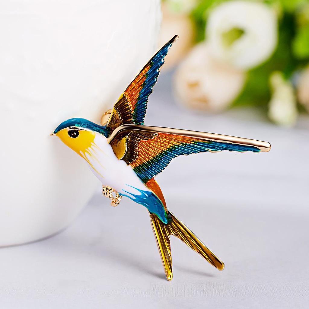 Tri-Color Swallow Oil Painting Brooch Necklace - Versatile Bird Jewelry for Women