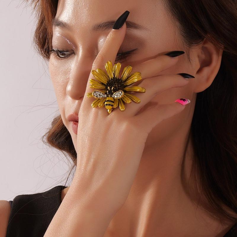 

Нові Модні Аксесуари Золотий Соняшник Бджола Креативне Миле Кільце жовтий