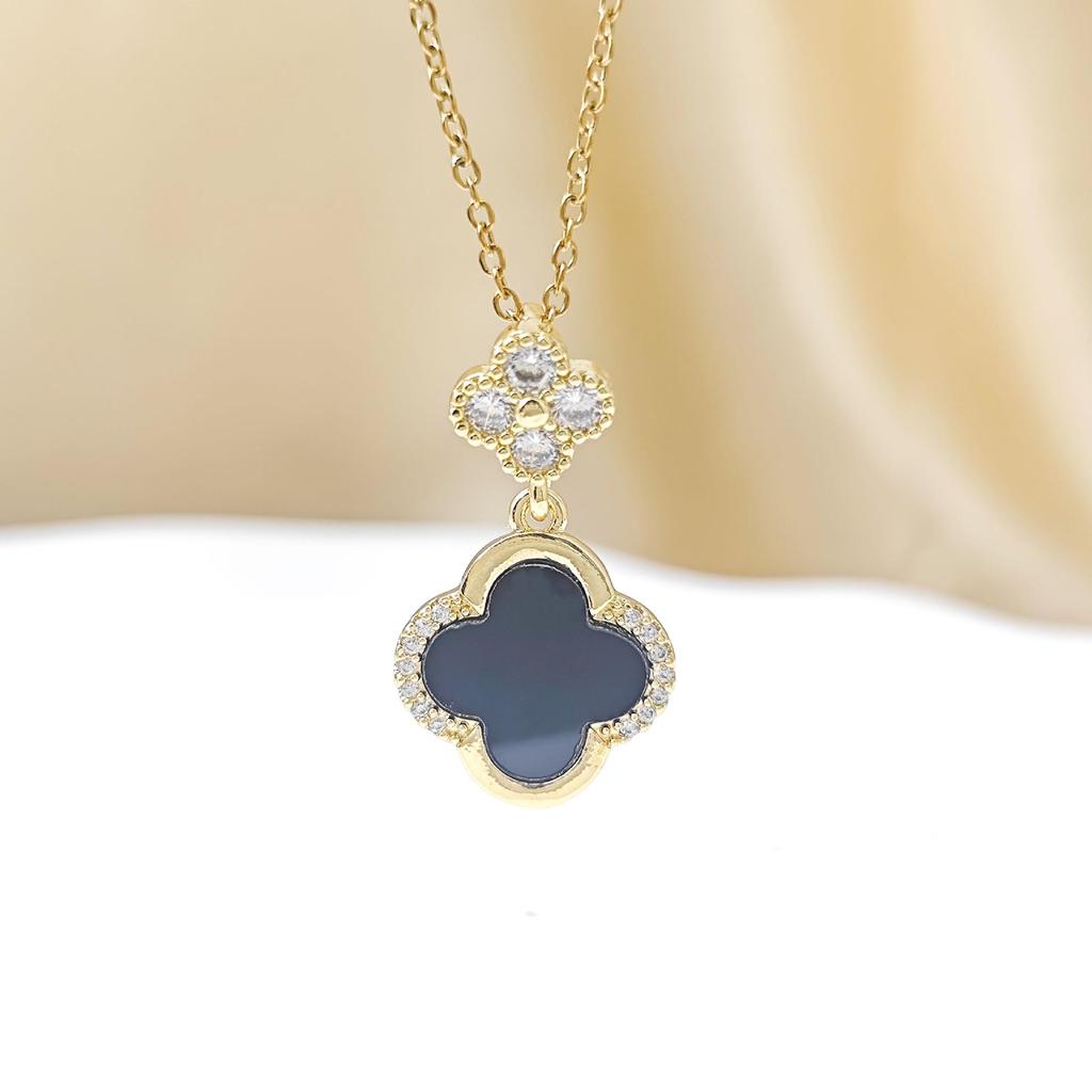 Women's Luxury Four-Leaf Clover Mother-of-Pearl Necklace with Diamond-Inlaid Pendant