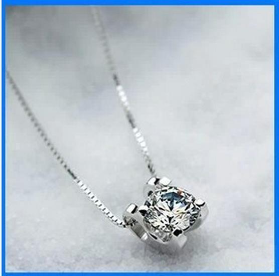 Korean Fashion Imitation Silver Zircon Pendant Necklace for Women