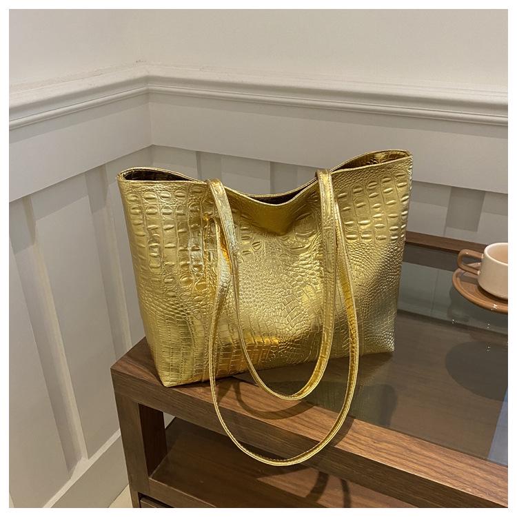 2024 New Women's Large Capacity Crocodile Texture Korean Style Fashion Shoulder Tote Bag