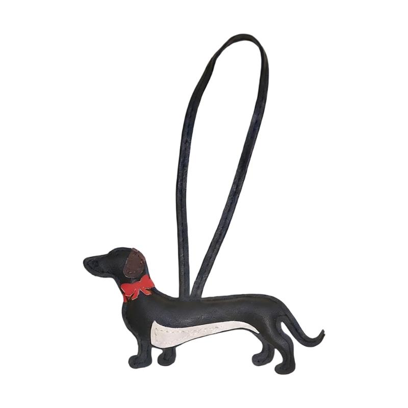 Multipurpose PU Leather Animal Keychain Decoration Dog Key Ring Accessory For Office Commute Or Casual Outings