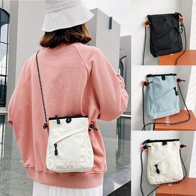Moda Mini Bolsa de Viaje Impermeable Pequeña Cuadrada Bolso de Hombro Hombre Mujer Bolso de Mano Bolso Mensajero Unisex Deporte Bandolera
