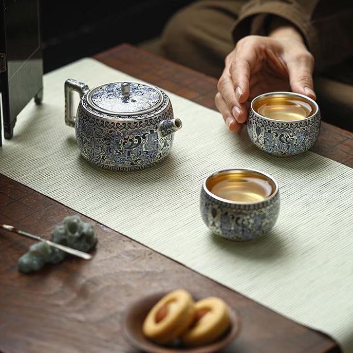Retro Gilt Silver Ceramic Kung Fu Teapot Set - Small Holiday Gift