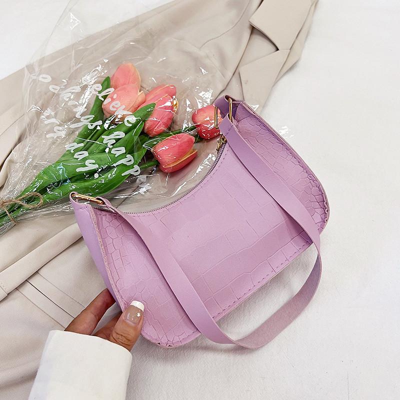 Stylish Lightweight Black Crocodile Texture Pu Underarm Bag For Women Perfect For Daily Wear