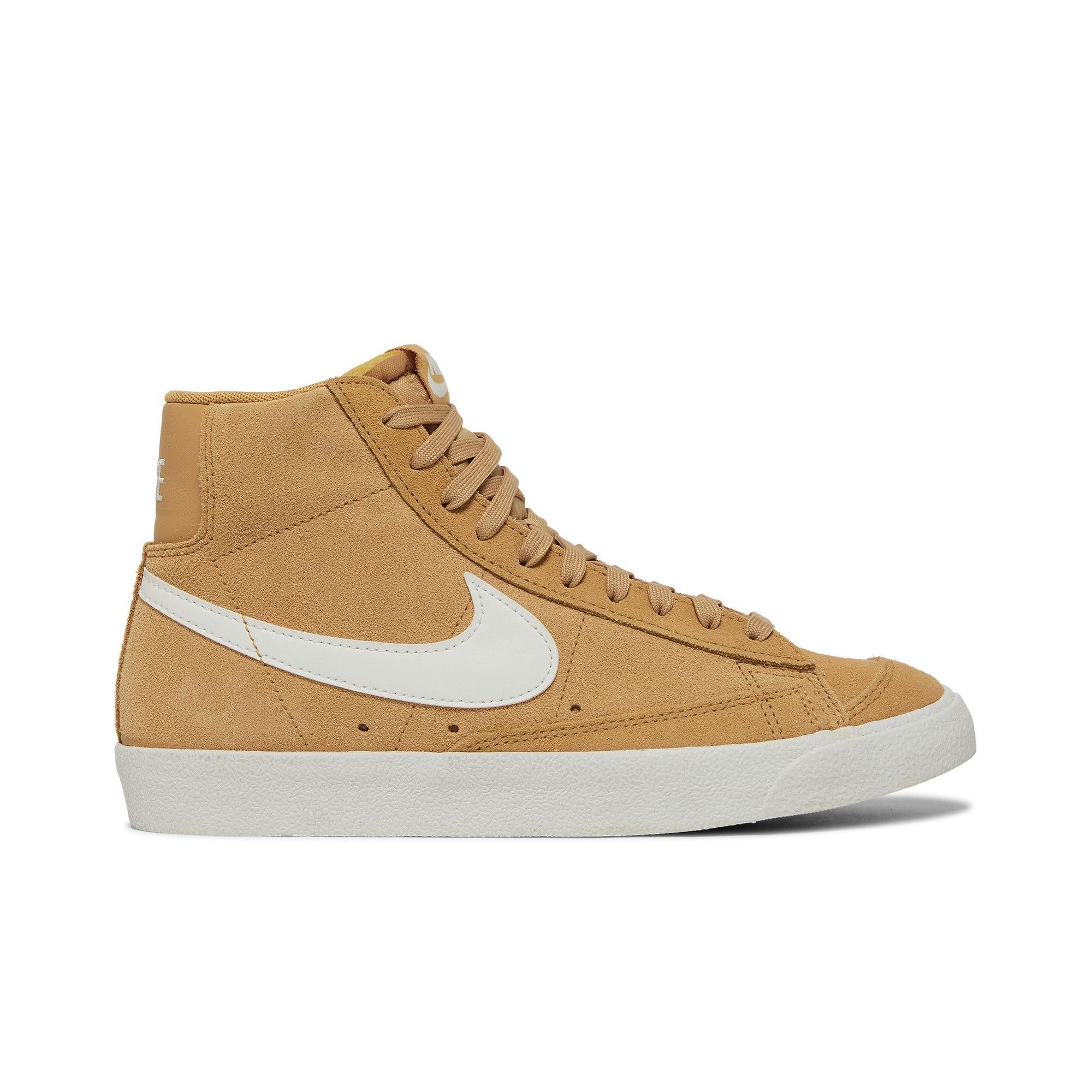Nike Womens Blazer Mid `77 `Wheat