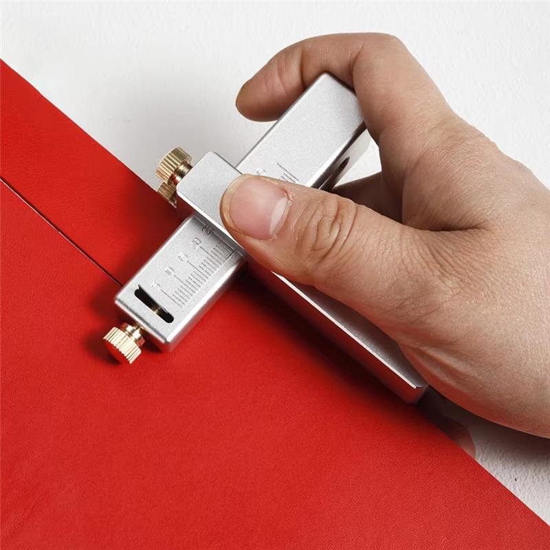 Taglierino per Cinture Lega di Alluminio Sabbiatura Ossidazione Regolabile Mini Strumento da Taglio in Pelle conciata al Vegetale Fatto a Mano