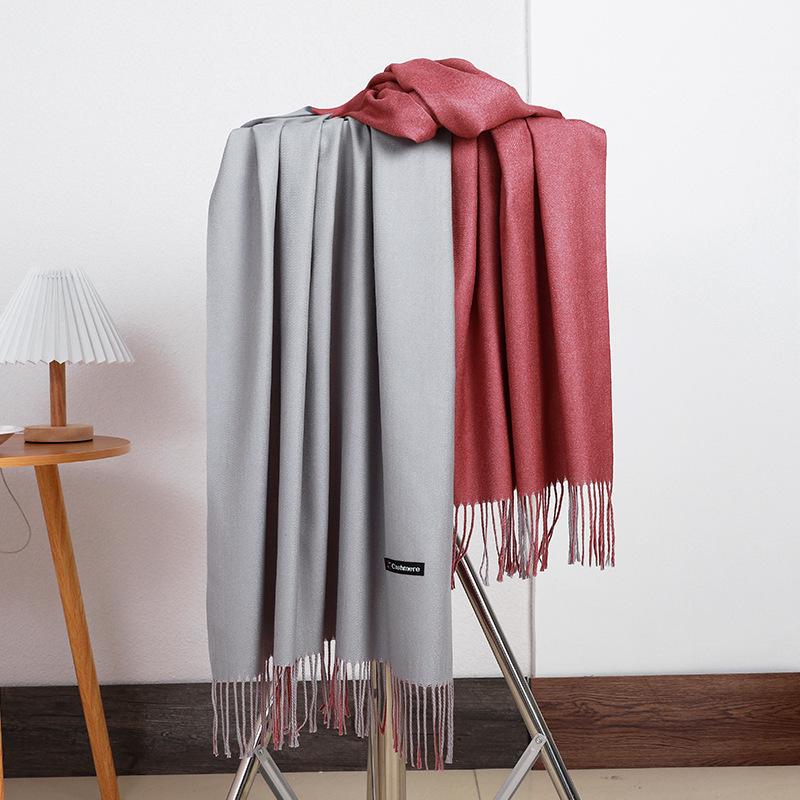 Double-Sided Wool & Cashmere Shawl for Men & Women - Autumn/Winter 2026 Collection