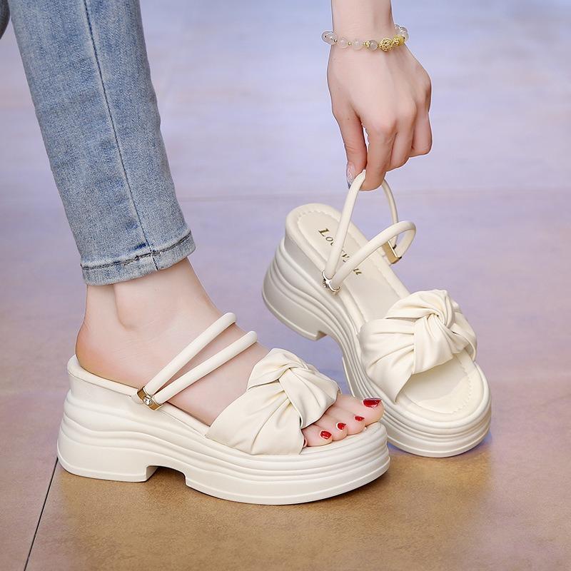 Thick-soled slope heel two wearing sandals women's summer new wear high-heeled slippers heightened soft-soled beach cool slippers