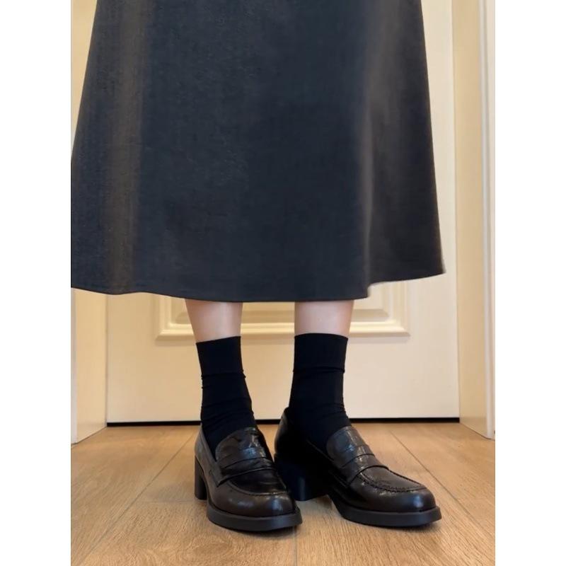 Schafslederversion~ Leder dicker Absatz schwarz retro pendeln Ein-Pedal-Slipper Damen 2025 neue kleine Lederschuhe Einzelne Schuhe