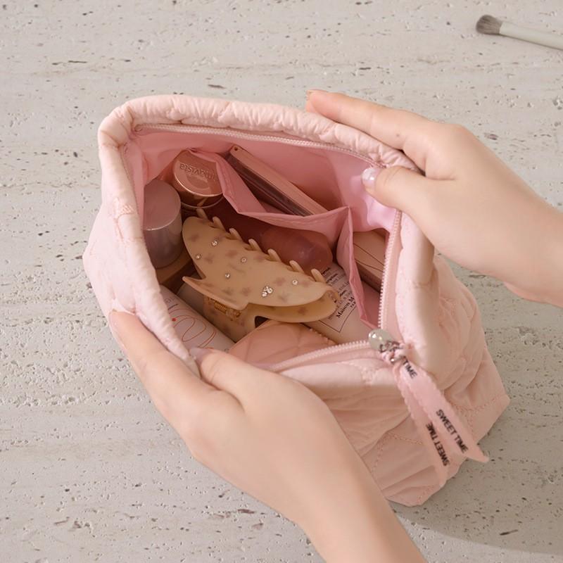 Quilted Floral Cosmetic Bag Women Men Portable Zippered Makeup Organizer In Candy Colors