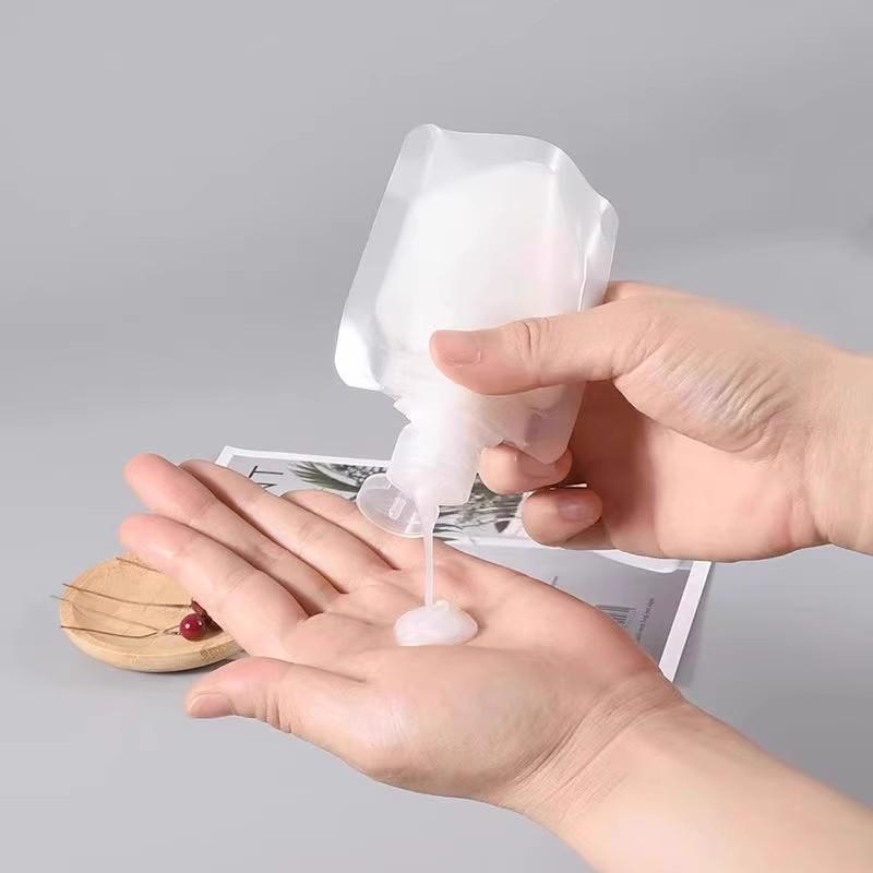 Travel Cosmetics Portable Decanting Pouch