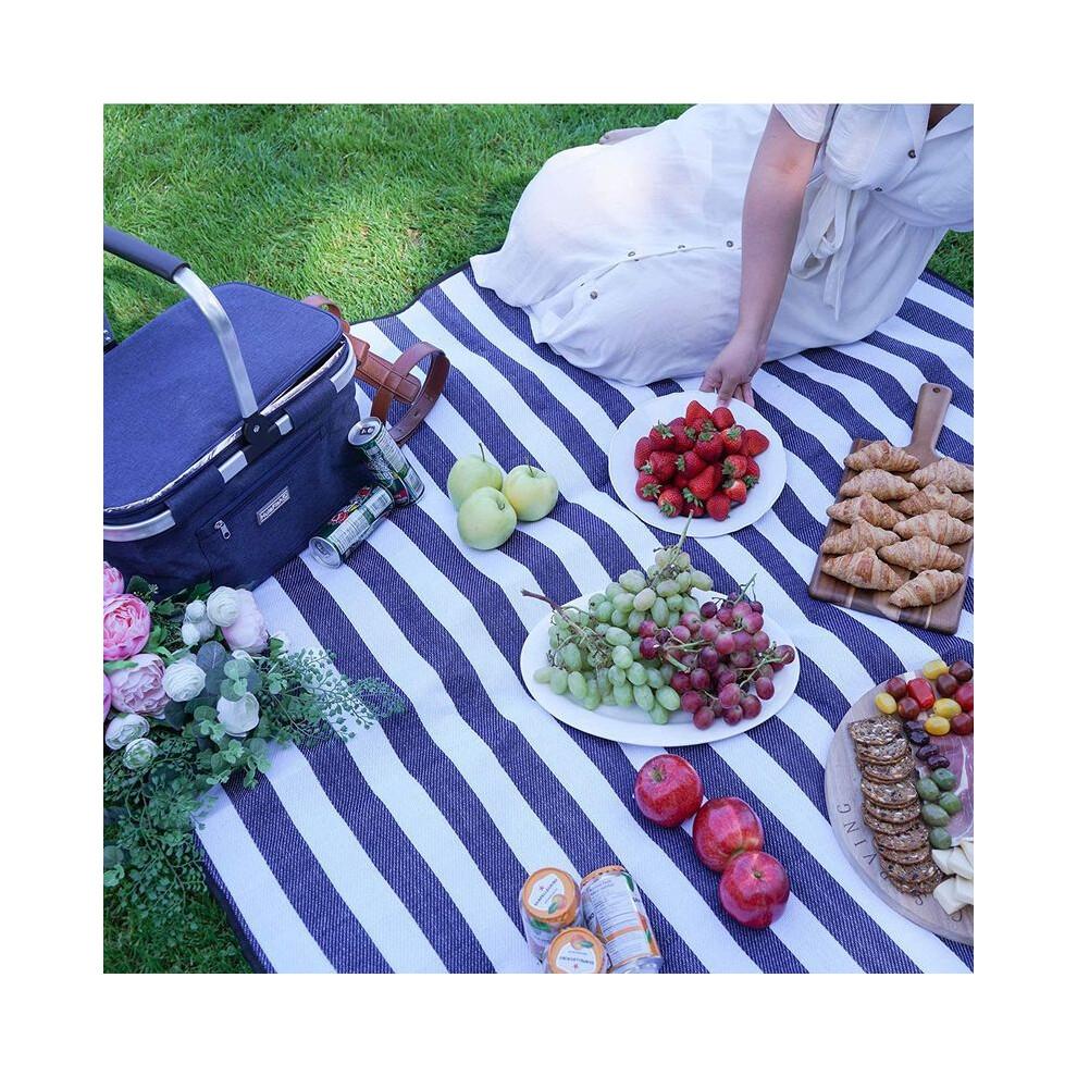 Waterproof Picnic Blanket - Foldable Outdoor Picnic Mat Is Perfect for Parks and Beaches
