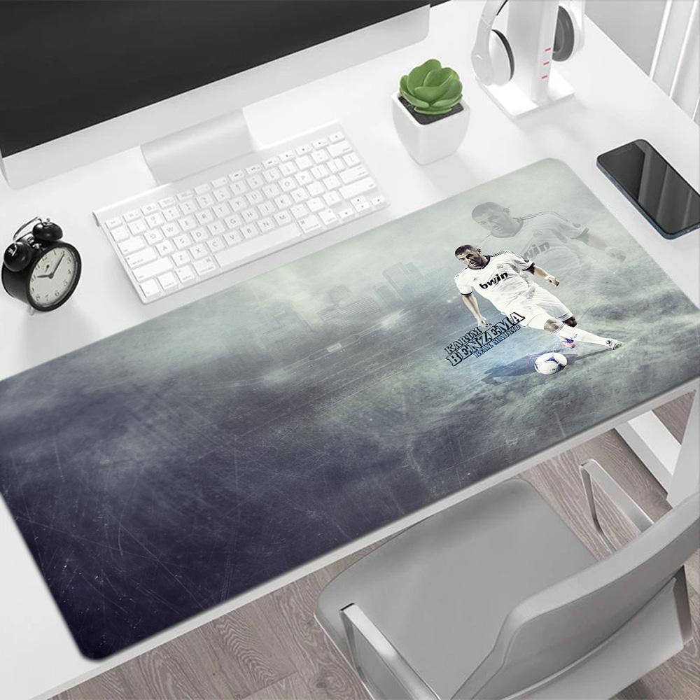 Benzema's Best Strike Moment Gaming Mouse Pad Office Mouse Mats Desktop Mouse Pad Non-Slip Rubber Bottom Office Desk Accessory