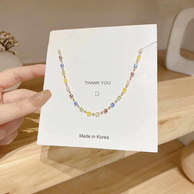 Modisches Smaragd-Strassstein-Choker-Halsband für Damen Mädchen Zarte Goldfarbene Schlüsselbein-Kettenhalskette Schmuck Geschenk