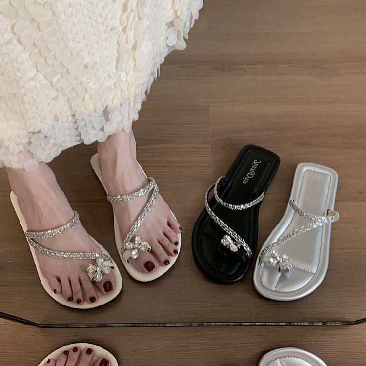 Flat Bottom French Set Toe Small Cool Slippers Women's 2025 New Summer Soft Bottom with Skirt Rhinestones Beautiful Seaside Sandals