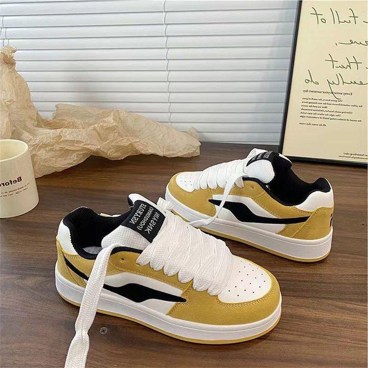 2025 new high-value color matching breadboard shoes vibe wind outside wear board shoes versatile explosion super fire casual women