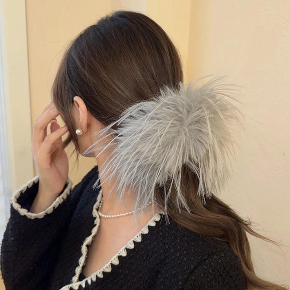 Solid Color Plush Hair Ring Korean Style Elastic Hair Bands Trendy Furry Scrunchies  for Women