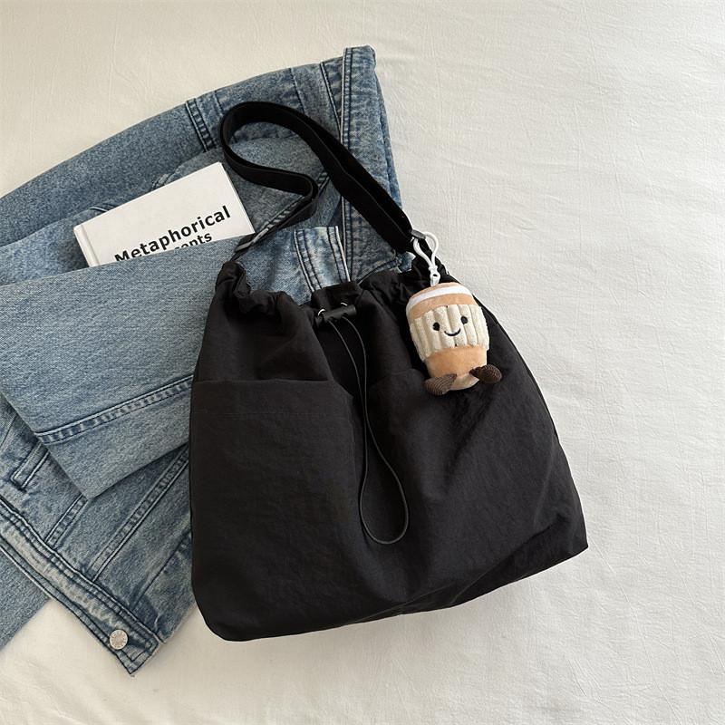 

Fashionable Large Capacity Tote Bag For Women In Black Khaki Orange Green Without Pendant чёрный